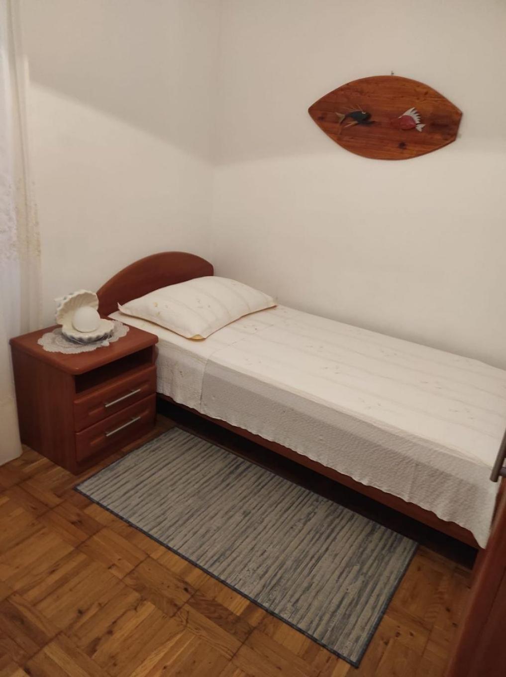 Apartment Tenara Vis Dış mekan fotoğraf